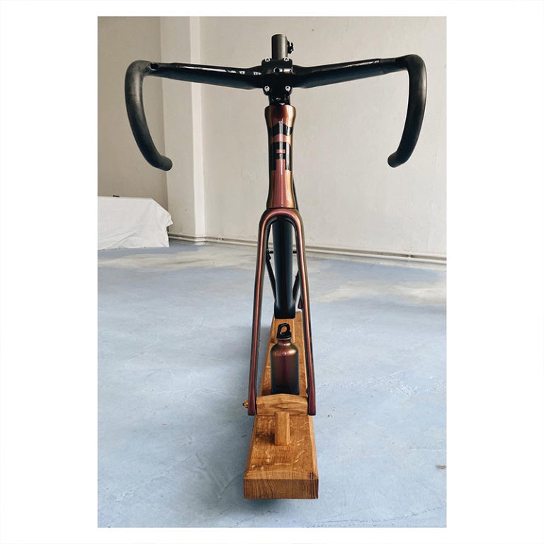 Agenar-Frameset-custom-paint-gold-dark-fade-front-800x800